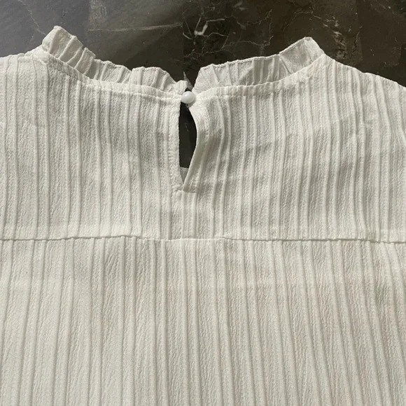 Brand new white blouse ❤️❤️ - Picture 4 of 5